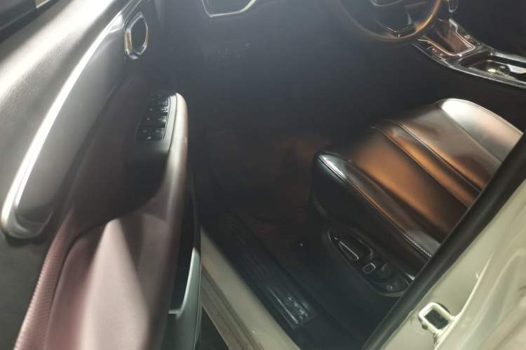 Used GAC Trumpchi M6 2023 PRO 270T DCT Luxury Edition