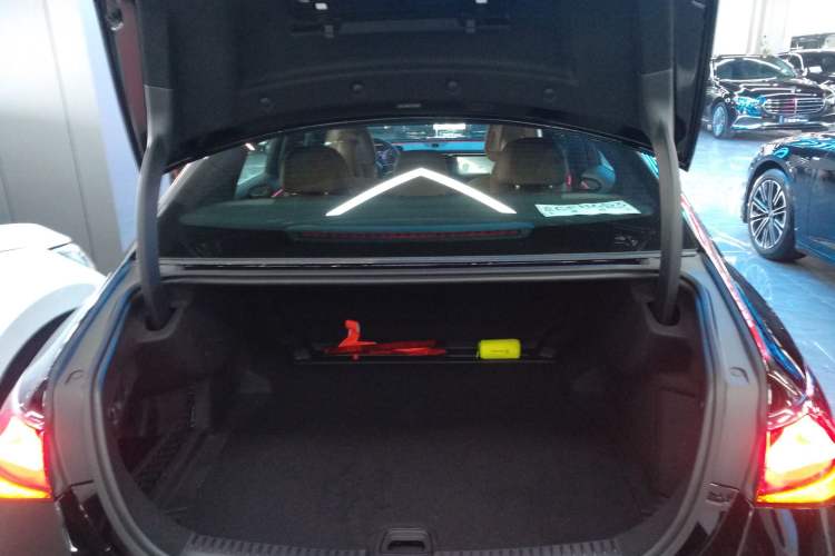 Used Mercedes-Benz E-Class 2026 E 300 L Luxury
