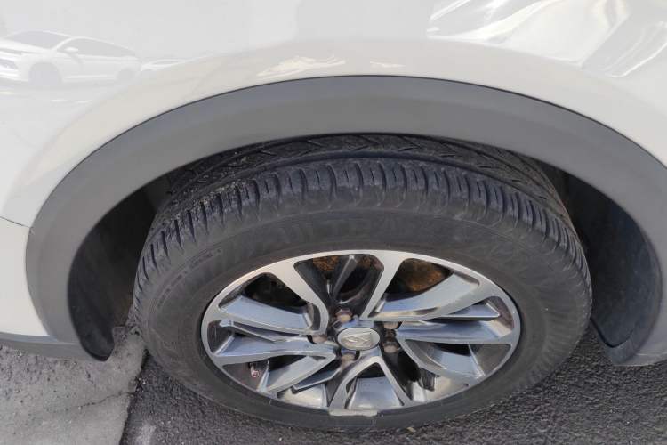 Used Baojun 730 2017 1.5T Manual Fashion Version 7 Seats China V Emission Standard