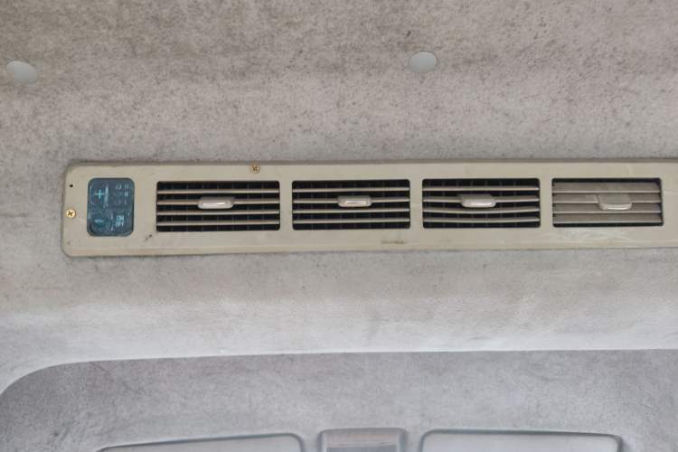 Used Jinbei New Hiace X30L 2019 1.5L Wealth Edition China VI SWC15M