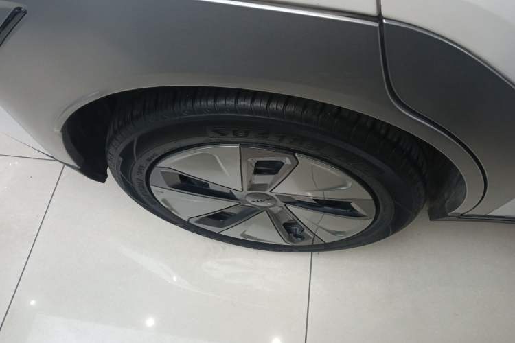 Used AION Y 2024 Younger Right Rear Wheel Hub