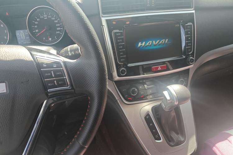 Used Haval M6 2019 1.5T DCT Two-Wheel Drive Elite Version China V Standard