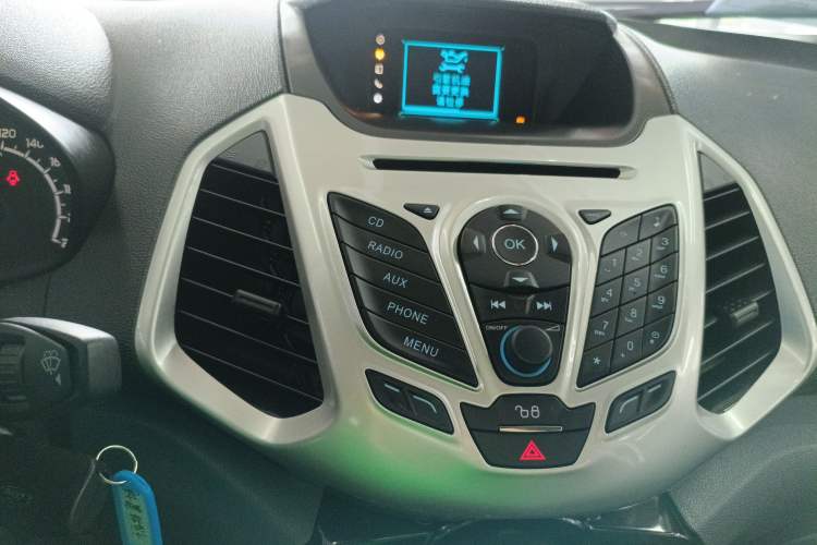 Used Ford EcoSport 2013 1.5L Automatic Fashion Model Audio And AC Panel
