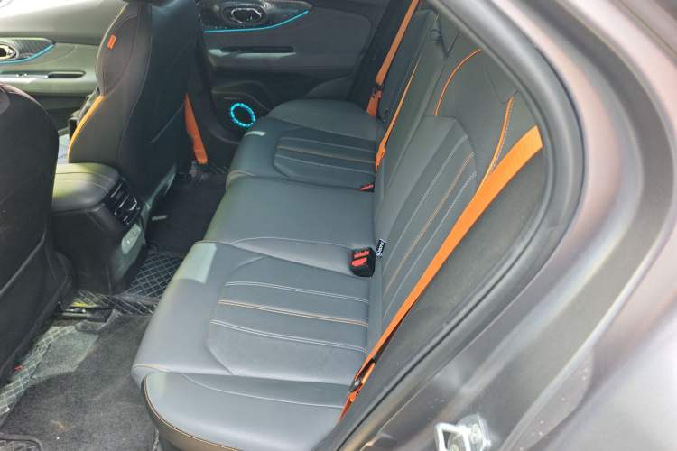 Used GAC Trumpchi EMPOW 2022 270T DCT J16 R-Style Track Edition Left Rear Seat