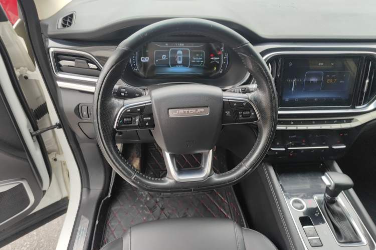Used JETOUR X90 2019 1.5T Automatic Smart Enjoyment 7-Seater China V Emission Standard Steering Wheel