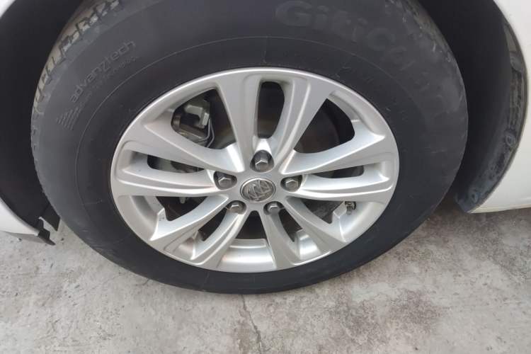 Used Buick GT 2017 15N Automatic Entry-Level Trim
