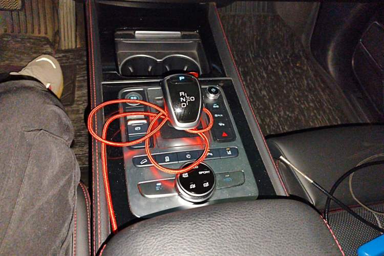 Used BYD Tang New Energy 2018 DM 2.0T All-Wheel Drive Smart Connect Elite 7-Seater China V Emission Standard