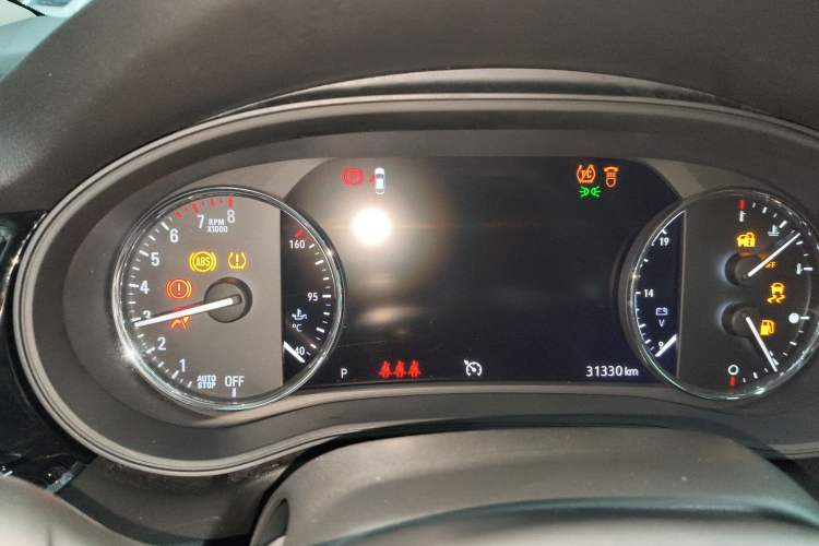 Used Buick Regal 2024 28T Luxury Edition Instrument Cluster