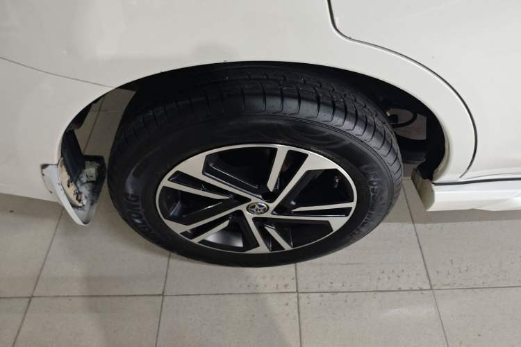 Used Venucia T70 2018 2.0L CVT Smart Enjoyment Version Right Rear Wheel Hub