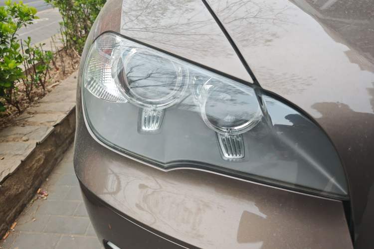 Used BMW X5 2013 xDrive35i U.S. specification Right Front Headlight