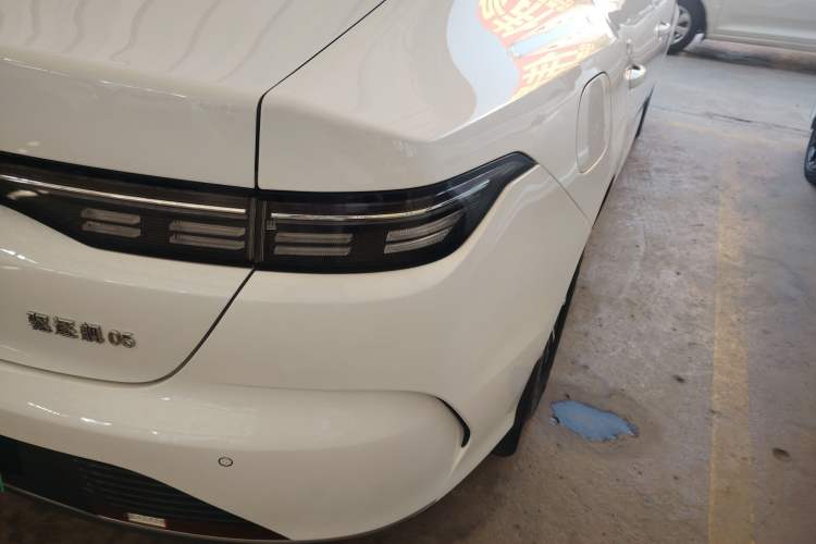 Used BYD Destroyer 05 2024 HONOR Edition DM-i 55KM Luxury Model
