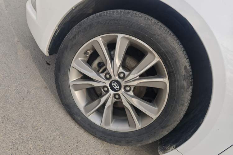 Used Hyundai Sonata 2014 2.0L Automatic Luxury Edition