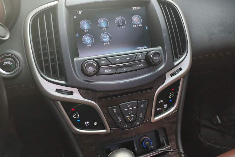 Used Buick LaCrosse 2013 2.4L SIDI Elite Comfort Version
