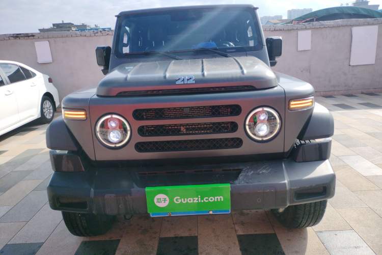 Used 212 T01 2024 2.0T Mechanic
