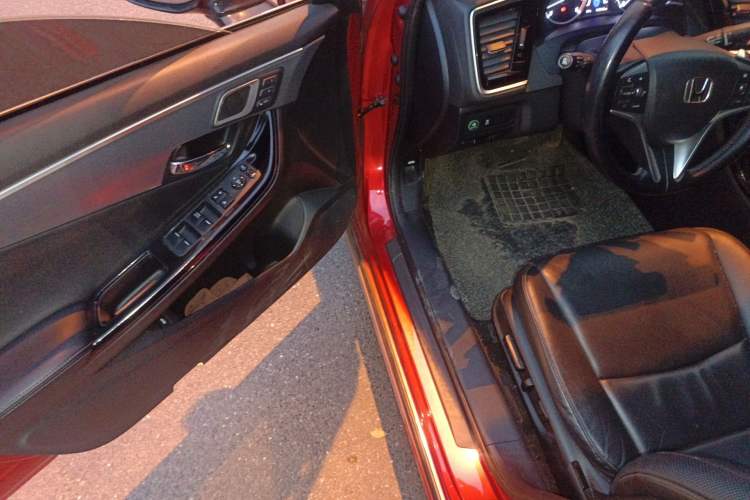 Used Honda Spirior 2017 2.0L Comfort Edition
