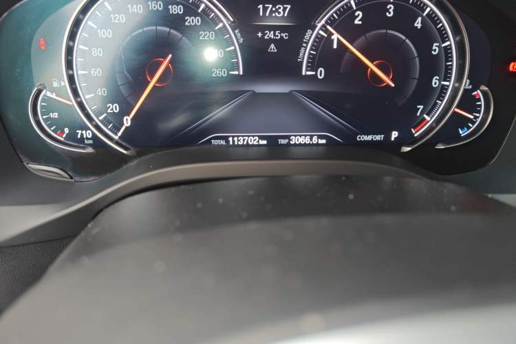 Used BMW X3 2019 xDrive28i M Sport Package Odometer Close Up