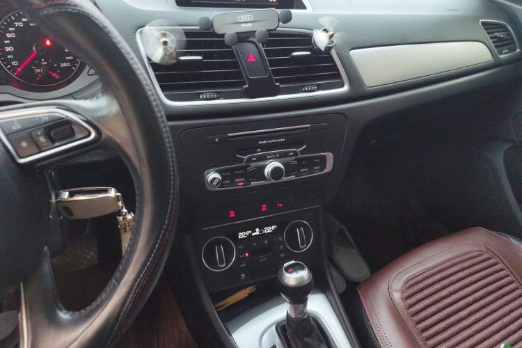 Used Audi Q3 2017 35 TFSI Fashion Model
