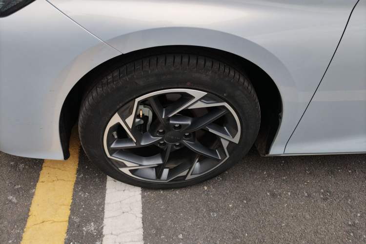 Used AION S MAX 2024 70 Star Edition Left Front Wheel Hub