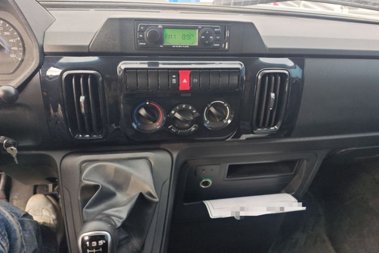 Used Iveco Daily 2023 2.5T A37M1 Long Wheelbase Mid-Height Dual-Tire Side-Sliding Doors 5–9 Seats