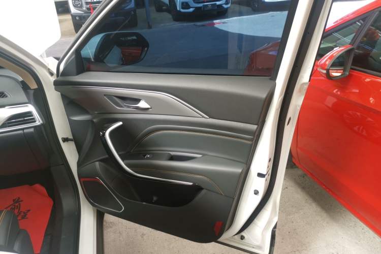 Used Bestune T77 2023 1.5T Automatic Luxury Model
