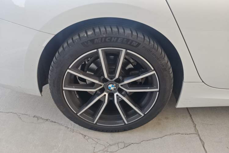 Used BMW 3 Series 2023 325Li xDrive M Sport Package
