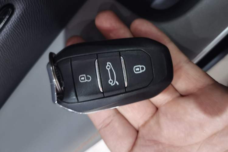 Used Citroen C5 AIRCROSS 2019 350THP Enjoyment Model China V Standard
