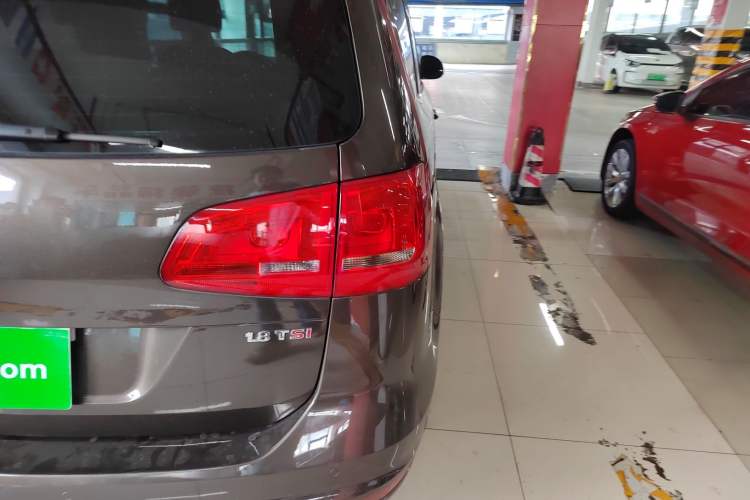 Used Volkswagen Sharan 2013 1.8TSI Standard Model