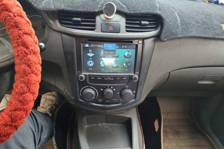 Used Wuling Hongguang 2015 1.5L S Basic Version China V Standard