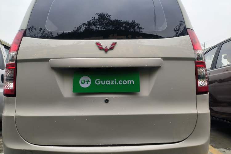 Used Wuling Hongguang 2014 1.5L Standard Version