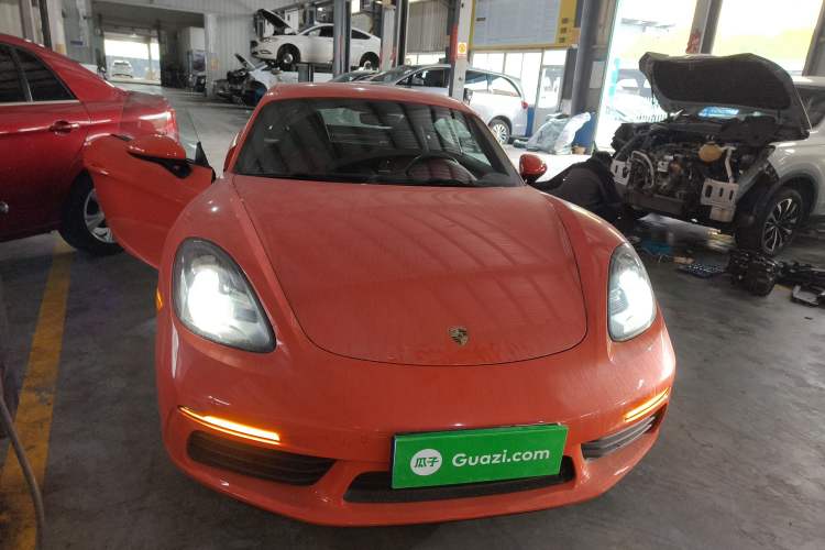 Used Porsche 718 2016 Cayman 2.0T