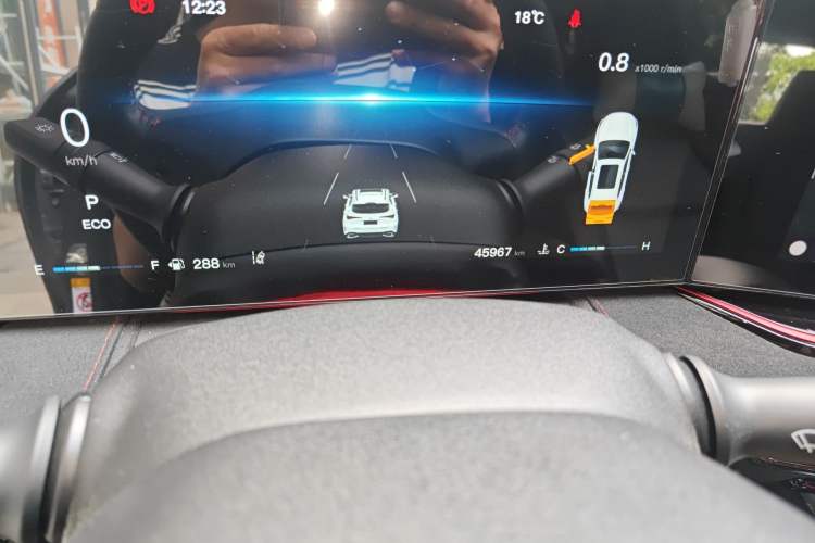 Used CHANGAN OSHAN X5 PLUS 2023 1.5T DCT Excellence Edition Odometer Close Up