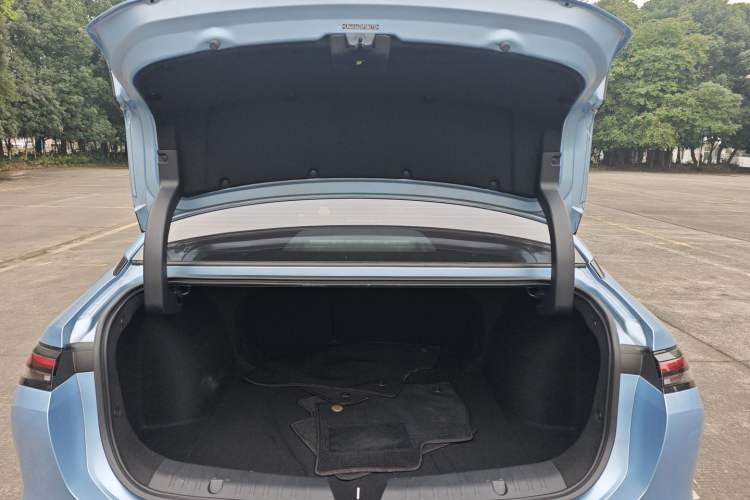 Used AION S Plus 2023 80 Tech Edition Ternary Lithium Trunk