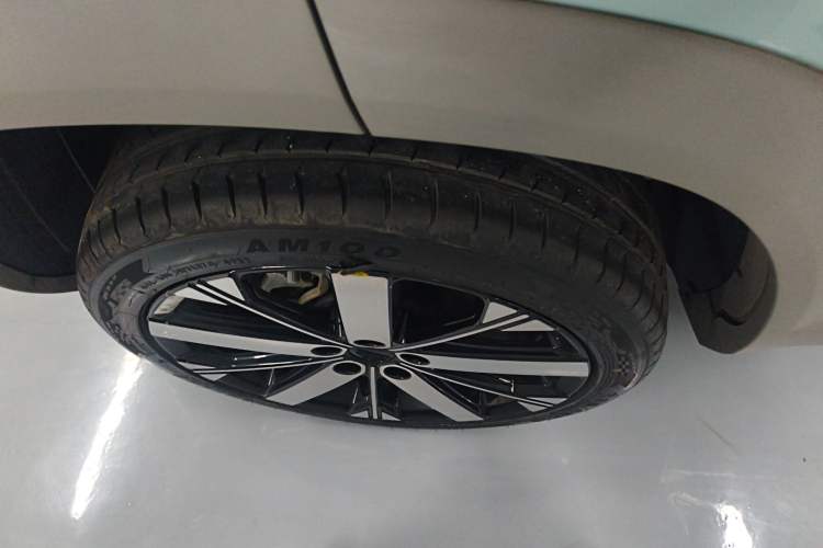 Used Geely Auto icon 2023 1.5TD Chocolate Smoothie Edition
