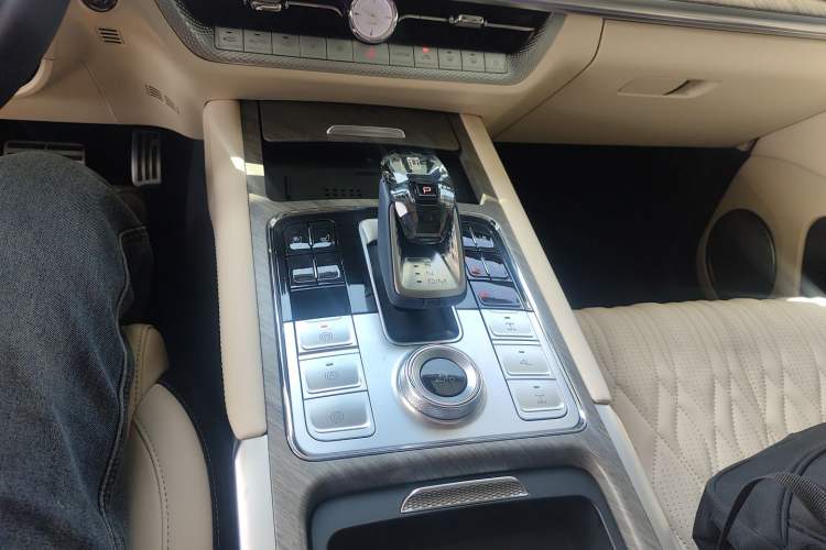 Used Tank 500 New Energy 2024 Hi4-T
