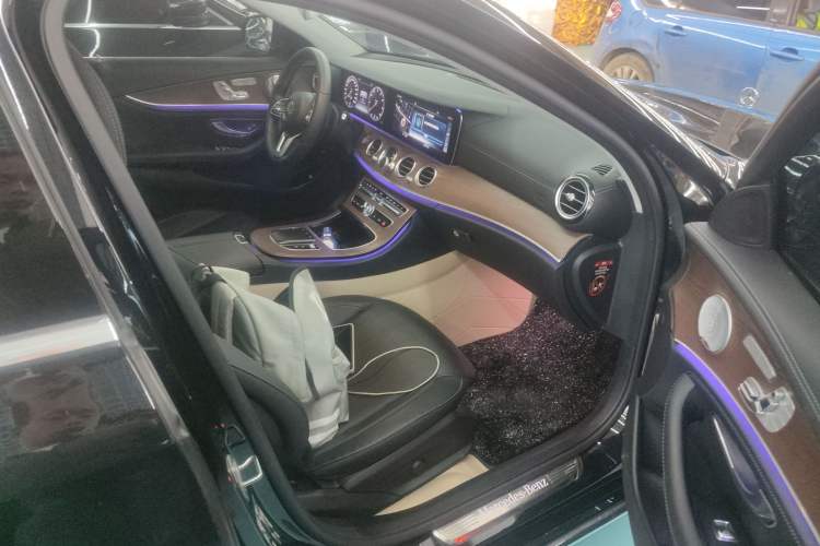 Used Mercedes-Benz E-Class 2019 Restyled E 300 L Luxury Edition
