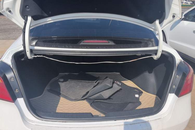 Used Hyundai Mistra 2014 1.8L Automatic Deluxe DLX Model