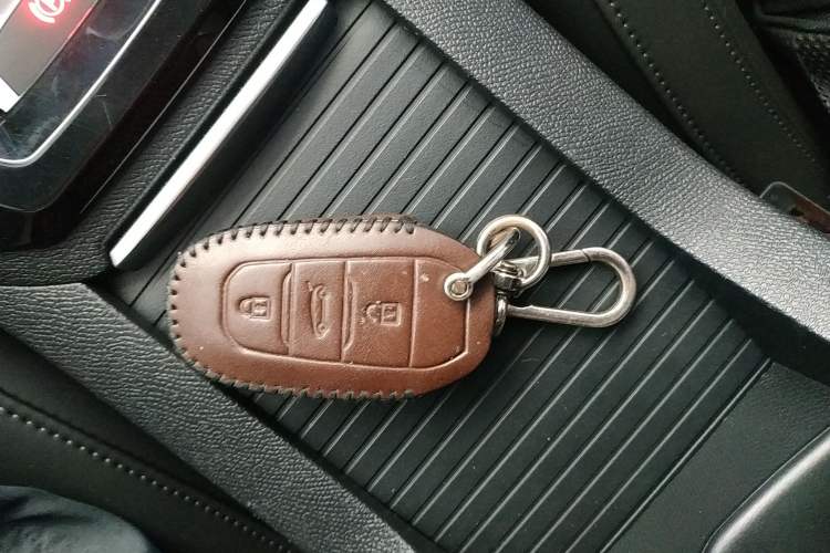 Used Peugeot 408 2022 1.6T Light-Chasing Edition Interior 1