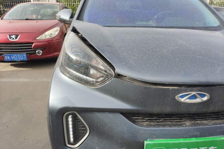 Used Chery QQ Little Ant 2019 4-Seater Smart Luxe Version 30.6 kWh Right Front Headlight