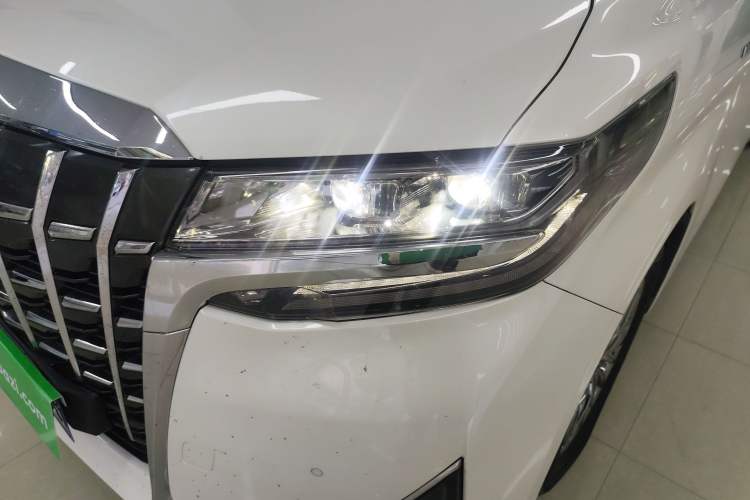 Used Toyota Alphard 2020 Dual-Engine 2.5L Prestige Edition
