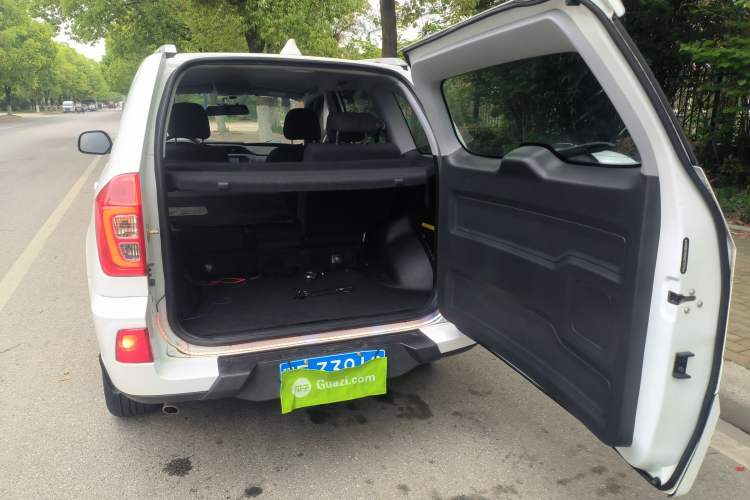 Used Chery Tiggo 3 2016 1.6L CVT Fashion Edition Trunk