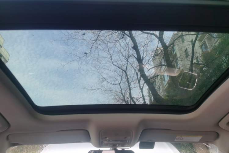 Used Audi Q3 2015 35 TFSI Comfort Model Headliner