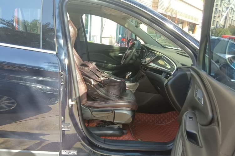 Used Buick Envision 2020 20T Two-Wheel Drive Leading Version