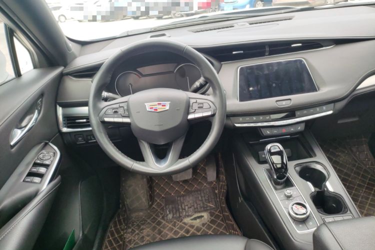 Used Cadillac XT4 2022 28T Two-Wheel-Drive Luxury Version
