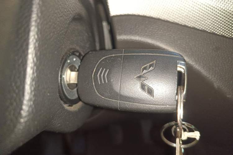 Used Wuling Hongguang 2021 1.5L Facelifted S Comfort Version with Electric Power Steering LAR