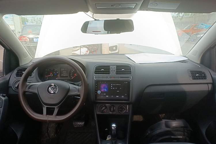 Used Volkswagen Polo 2016 1.4L Automatic Trendy Model