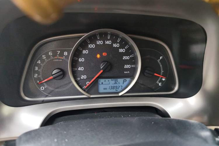 Used Toyota RAV4 2013 2.0L CVT Two-Wheel Drive Urban Edition Instrument Cluster