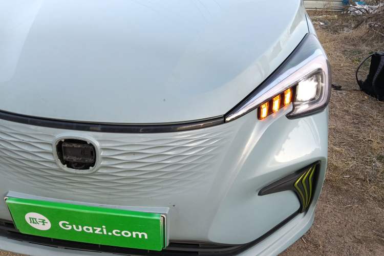 Used Oshan Benni E-Star 2022 Qingxin Edition Colorful Model Lithium Iron Phosphate