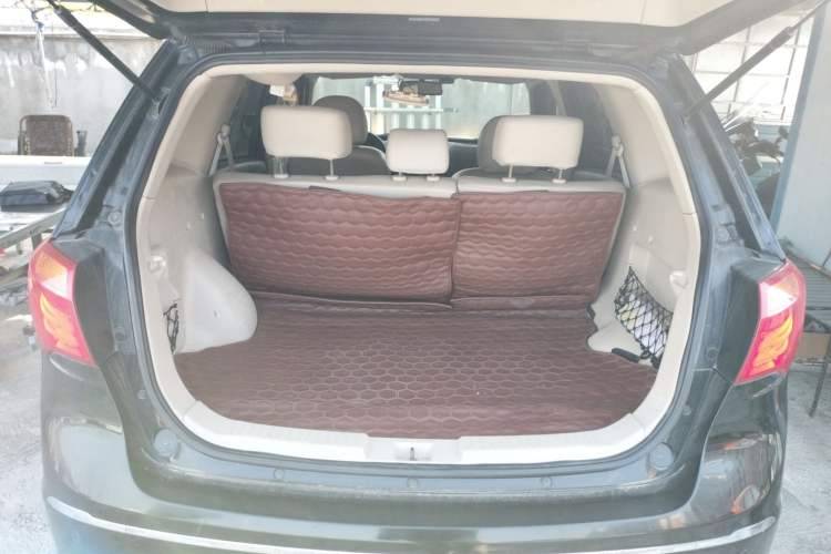 Used Haima S7 2015 Revised Version 2.0L Automatic Zongchi Trim