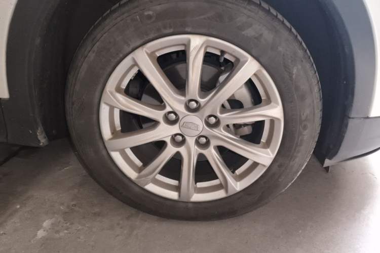 Used Cadillac XT4 2018 28T Two-Wheel Drive Tech Version
