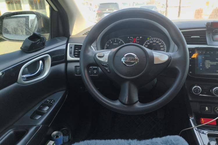 Used Nissan Sylphy 2021 Classic 1.6XL CVT Luxury Edition Steering Wheel